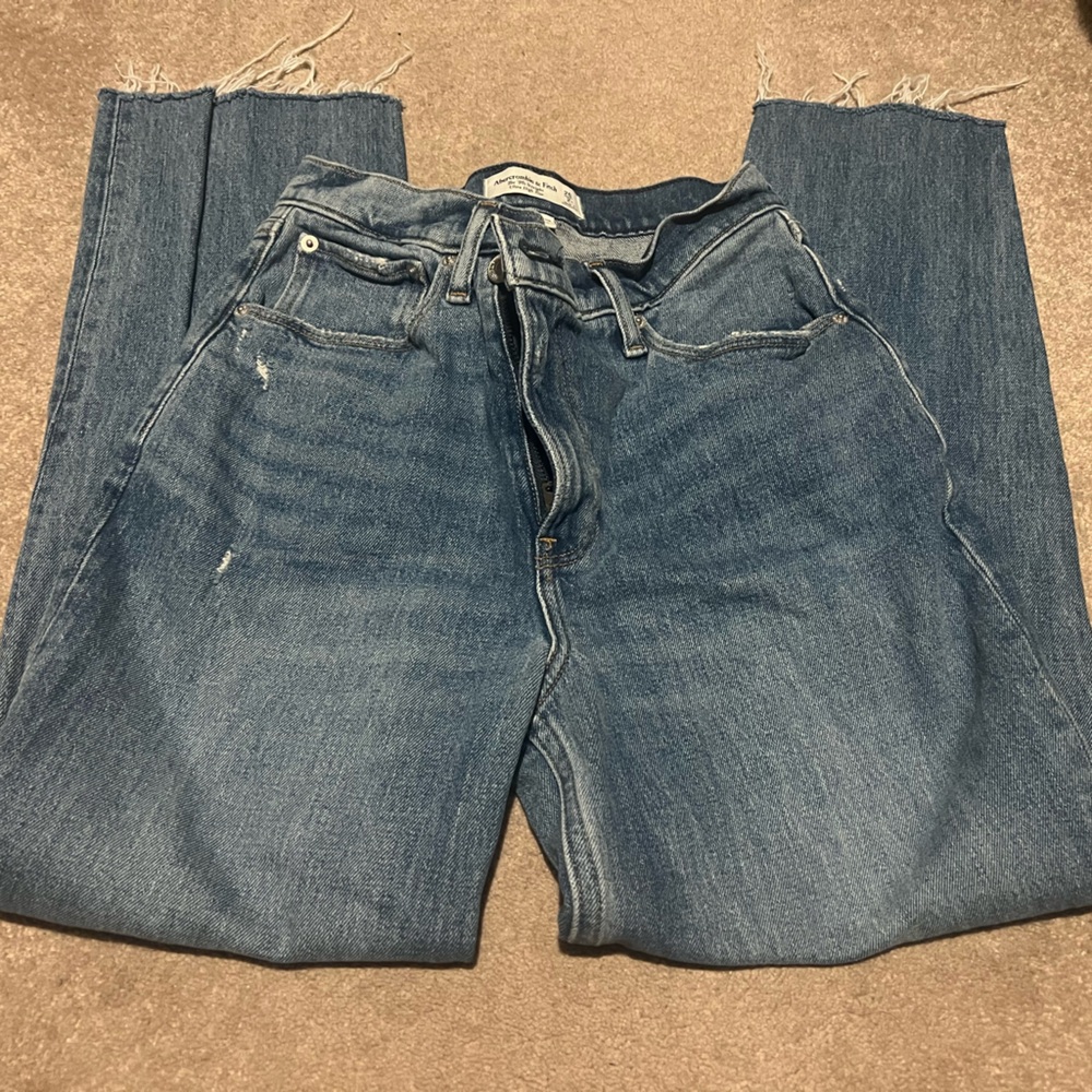 Abercrombie & Fitch 90s Straight Ultra High Rise Medium Wash Jeans Curve Love